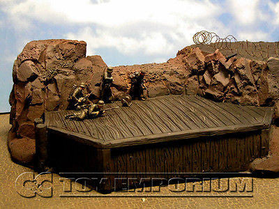 "BRAND NEW" 1:32 Custom Painted & Weathered Deluxe Large Mountain Diorama Platform Exclusive