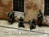 "BRAND NEW" Custom Built - Hand Painted & Weathered 1:35 WWII German "LAH Division" Soldier Set (4 Figure Set)