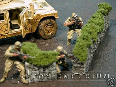 "RETIRED & BRAND NEW" Build-a-Rama 1:32 Hand Painted WWII StoneHedge Wall Set (2 Piece Set)