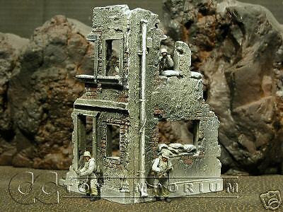 "RETIRED & BRAND NEW" Build-a-Rama 1:32 Hand Painted "Winter" 2 Story Corner Ruin