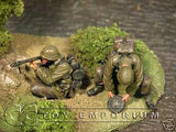"BRAND NEW" Custom Built & Hand Painted 1:35 WWII German Flamethrower & Mine Layer Set (2 Figure Set)